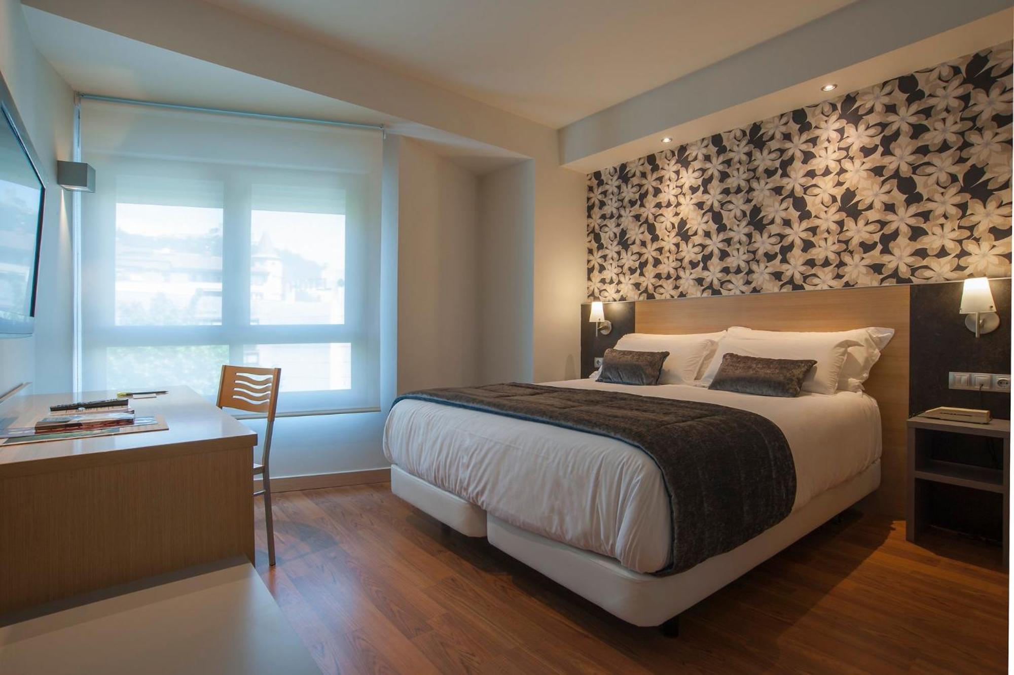 Double Room,1657136457:JPEG